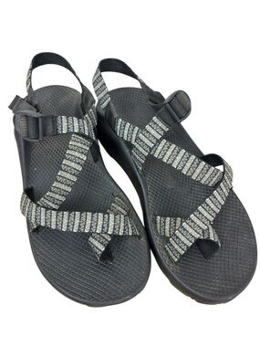 Chacos men’s size 10 black/grey